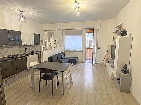 f14 557 savona valloria vendesi appartamento bilocale arredato investimento4