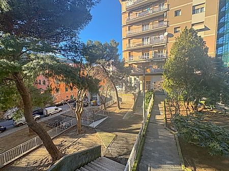 f14 565 savona lavagnola vendesi appartamento trilocale con balcone12